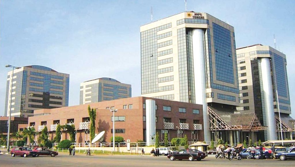 Court bars NNPC, petroleum ministry from allocating crude to oil firm